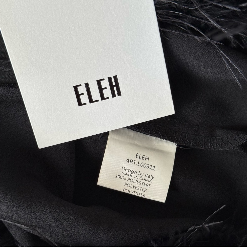 Italian Brand Eleh. Elegant Black Halter Top with Feather Detail. M Size. New! - Picture 7 of 10